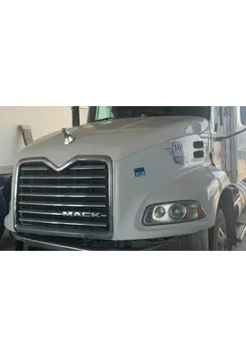 MACK CXU613 2008-2018 HOOD