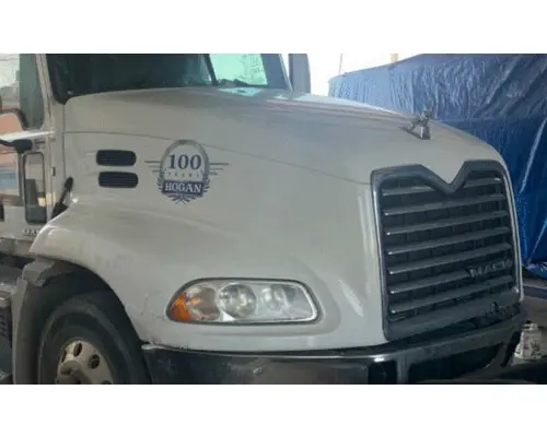 MACK CXU613 2008-2018 HOOD