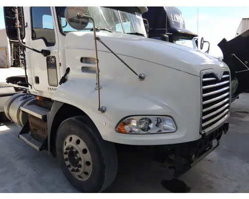 MACK CXU613 2008-2018 HOOD