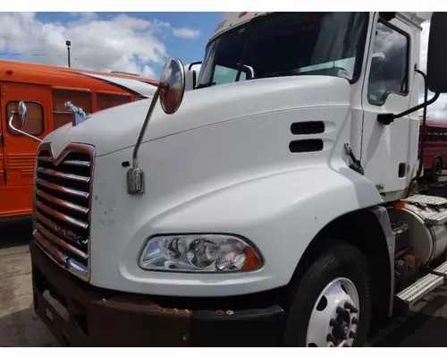 MACK CXU613 2008-2018 HOOD