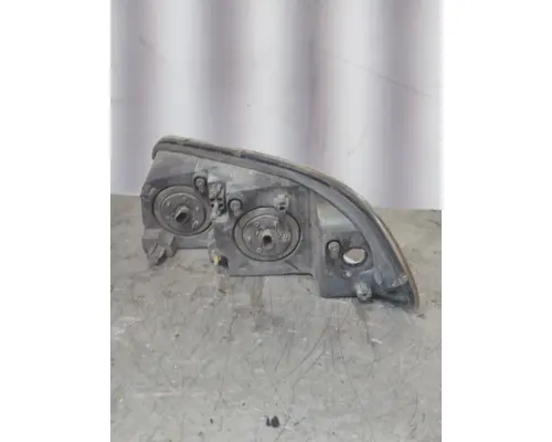MACK CXU613 2012-2018 HEADLAMP ASSEMBLY