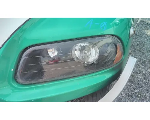 MACK CXU613 2012-2018 HEADLAMP ASSEMBLY