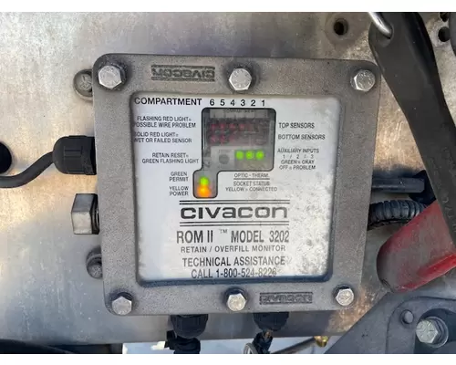 MACK CXU613 PINNACLE Vehicle For Sale