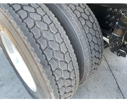 MACK CXU613 PINNACLE Vehicle For Sale