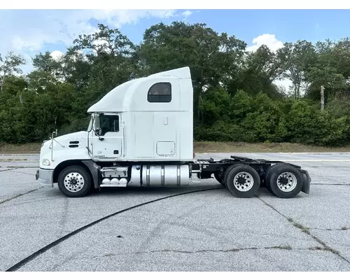 MACK CXU613 Pinnacle Complete Vehicle