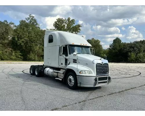 MACK CXU613 Pinnacle Complete Vehicle