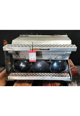 MACK CXU613T Battery Box/Tray