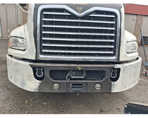 MACK CXU613T Bumper Assembly, Front