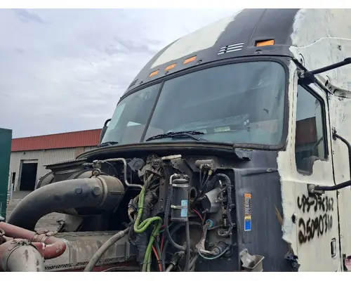 MACK CXU613T Cab Assembly
