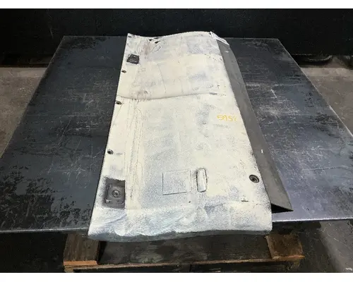 MACK CXU613T CabSleeper Fairing