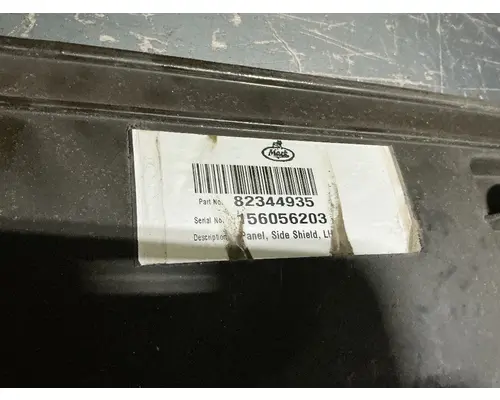 MACK CXU613T CabSleeper Fairing