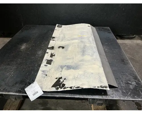 MACK CXU613T CabSleeper Fairing