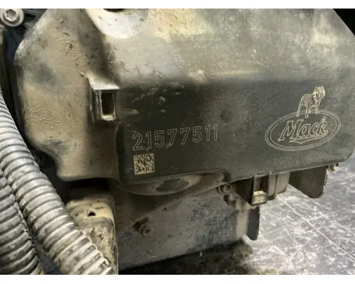 MACK CXU613T DEF Pump