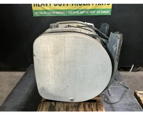 MACK CXU613T Fuel Tank