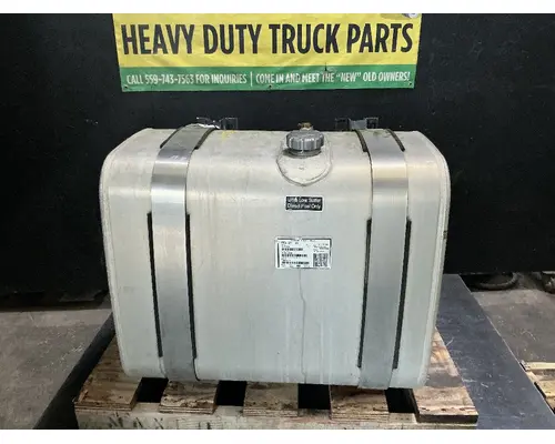 MACK CXU613T Fuel Tank