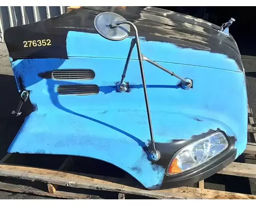 MACK CXU613T Hood