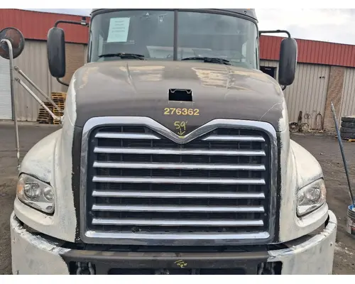 MACK CXU613T Hood