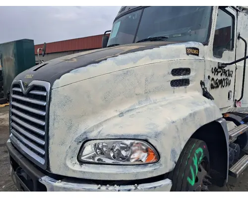 MACK CXU613T Hood