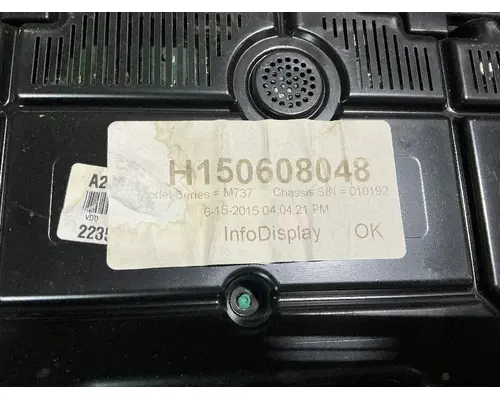 MACK CXU613T Instrument Cluster