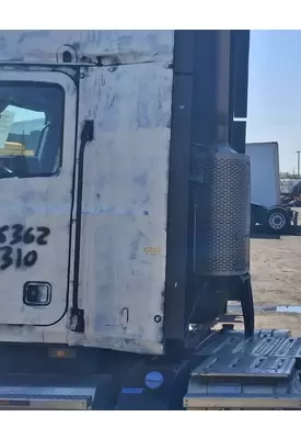 MACK CXU613T Sleeper Fairing
