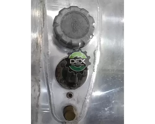 MACK CXU613 2341 fuel tank