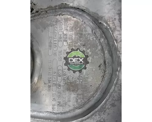 MACK CXU613 2341 fuel tank