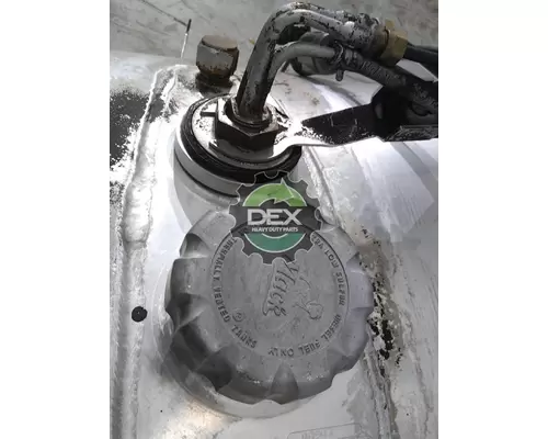 MACK CXU613 2341 fuel tank