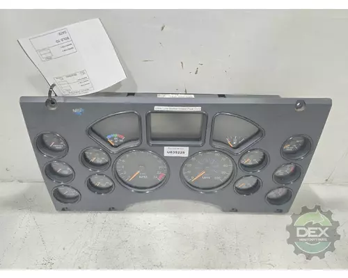 MACK CXU613 3811 combined instrument, complete