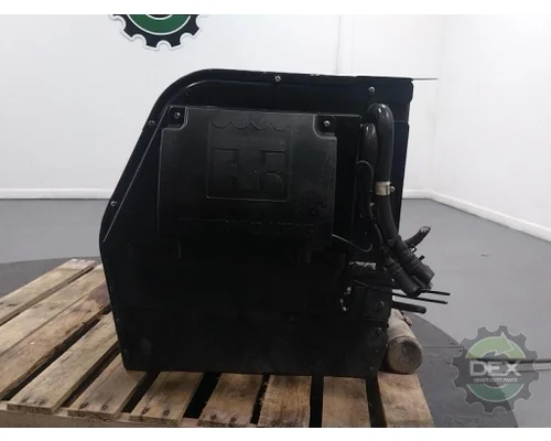 MACK CXU613 8752 auxiliary heater, petrol and diesel