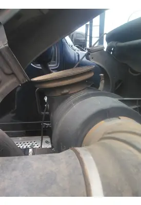 MACK CXU613 AIR CLEANER