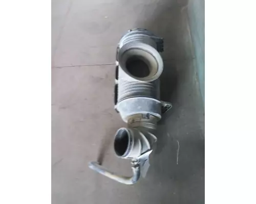 MACK CXU613 AIR CLEANER