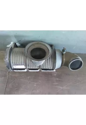 MACK CXU613 AIR CLEANER