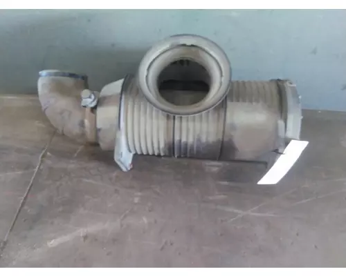 MACK CXU613 AIR CLEANER