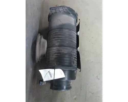 MACK CXU613 AIR CLEANER