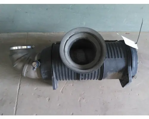 MACK CXU613 AIR CLEANER