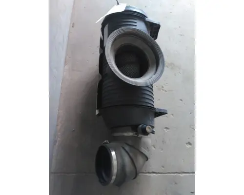MACK CXU613 AIR CLEANER