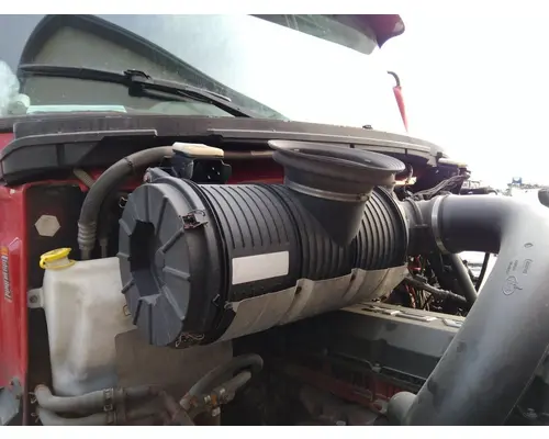MACK CXU613 AIR CLEANER