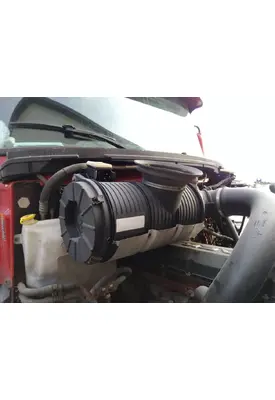 MACK CXU613 AIR CLEANER