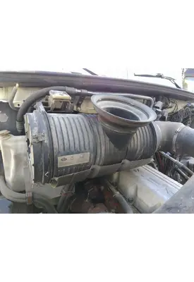 MACK CXU613 AIR CLEANER