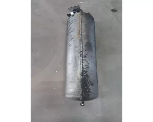 MACK CXU613 AIR TANK