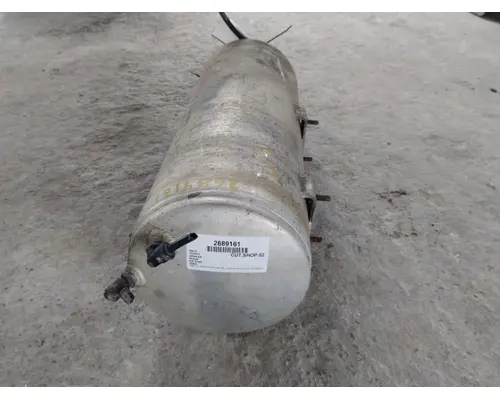 MACK CXU613 AIR TANK