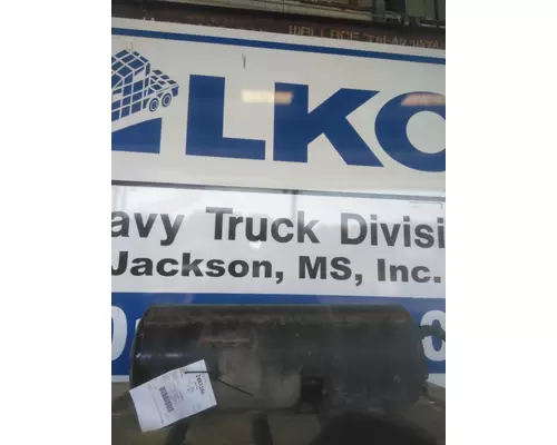 MACK CXU613 AIR TANK