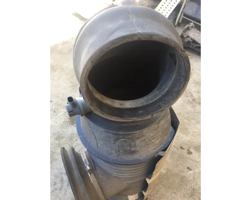 MACK CXU613 Air Cleaner