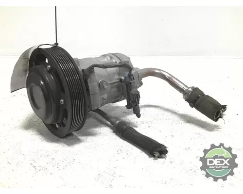 MACK CXU613 Air Conditioner Compressor