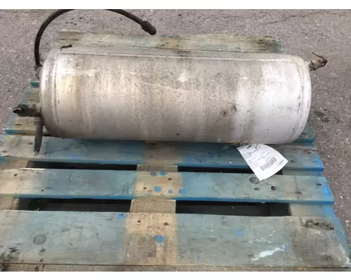 MACK CXU613 Air Tank
