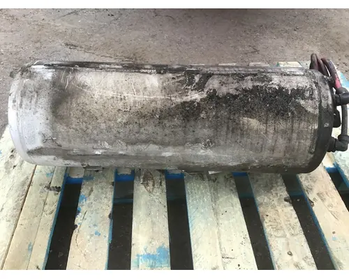 MACK CXU613 Air Tank