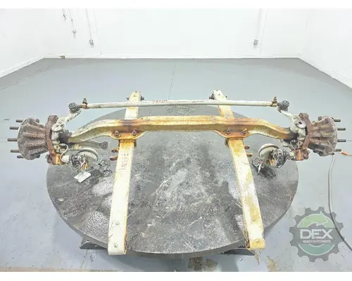 MACK CXU613 Axle Assembly, Front (Steer)