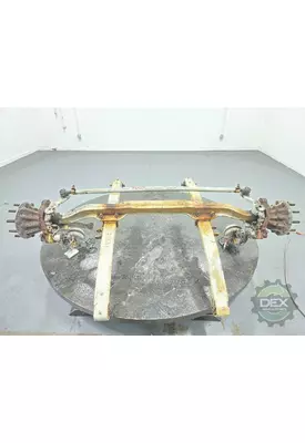 MACK CXU613 Axle Assembly, Front (Steer)