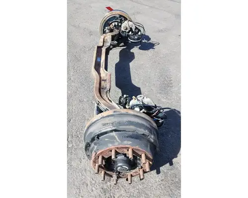 MACK CXU613 Axle Assembly, Front (Steer)