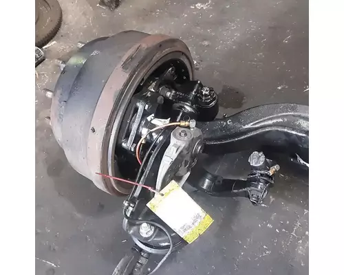 MACK CXU613 Axle Assembly, Front (Steer)
